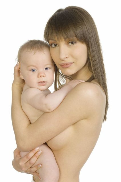 Are you unhappy with your breasts following pregnancy and nursing? Call Denver plastic surgeon Dr. Paul Zwiebel at 303-470-3400 to learn about your mommy makeover options